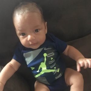 Meet your Posher, Ebony